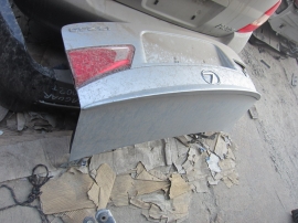 Lexus - Deck lid - CAMERA